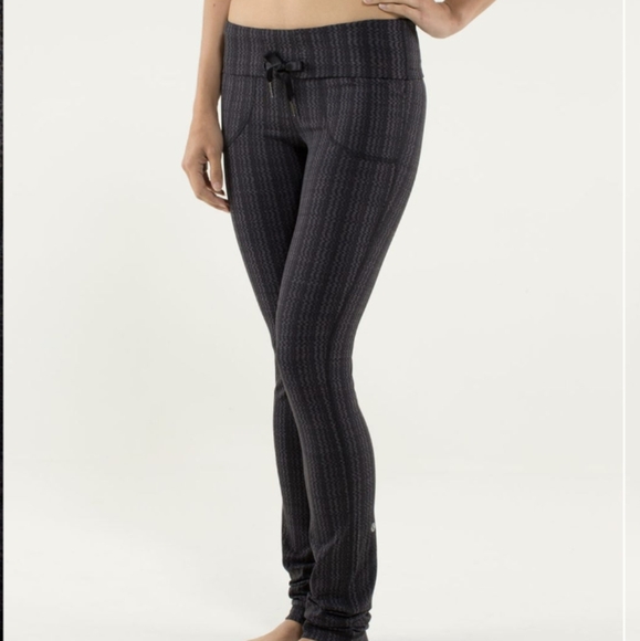 Lululemon Skinny Will Pant Ziggy Wee September Black - Picture 2 of 14